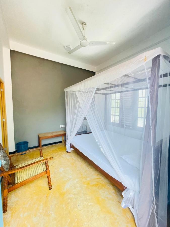 Chithra Homestay Tangalle Exterior photo
